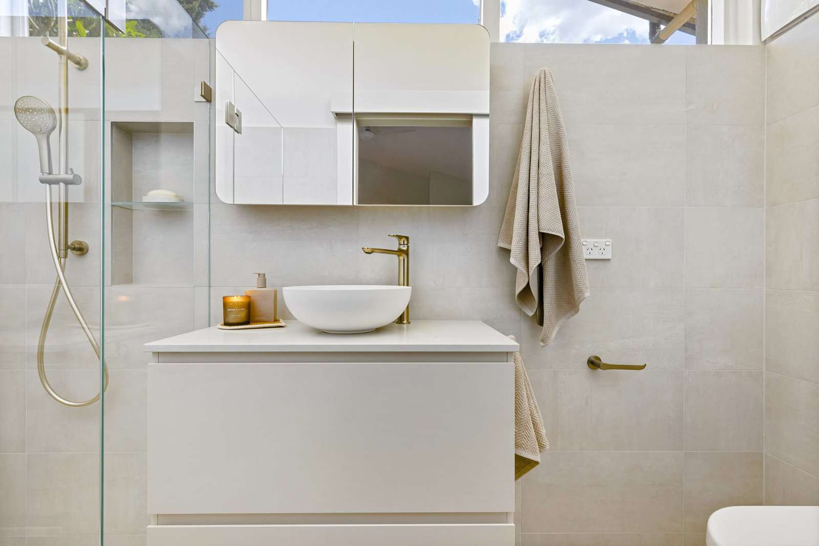 Novale Bathrooms renovation design installation sydney