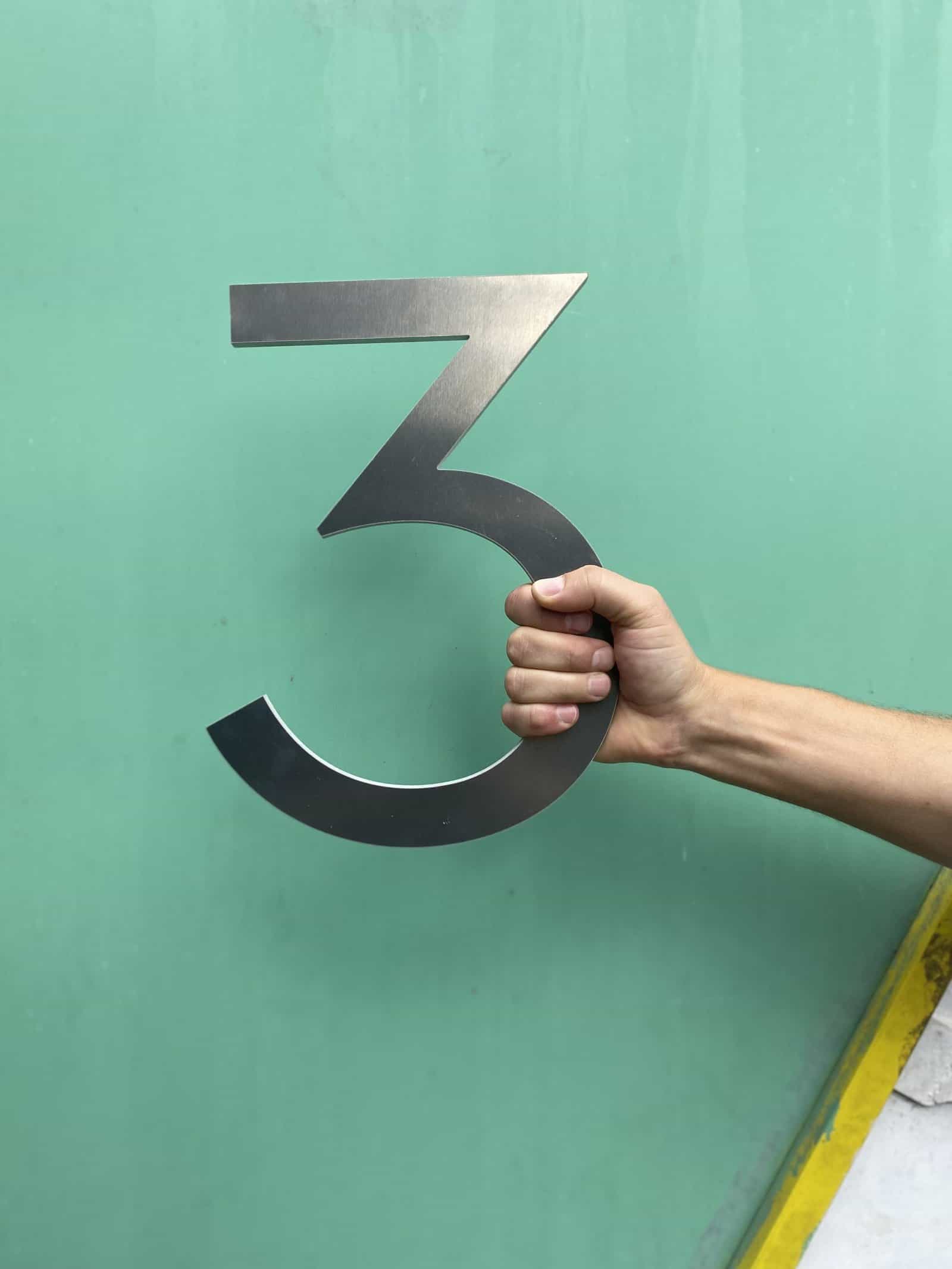 3 Tips For An Impactful House Number Design