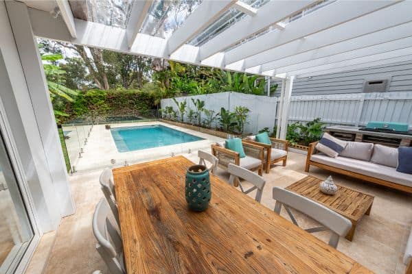 create outdoor pool area entertaining